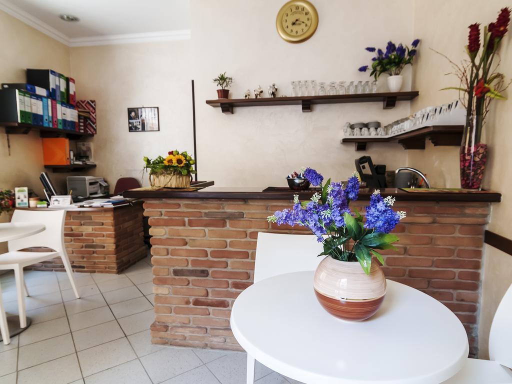 La Casa Degli Artisti 1 Nettuno Exterior foto